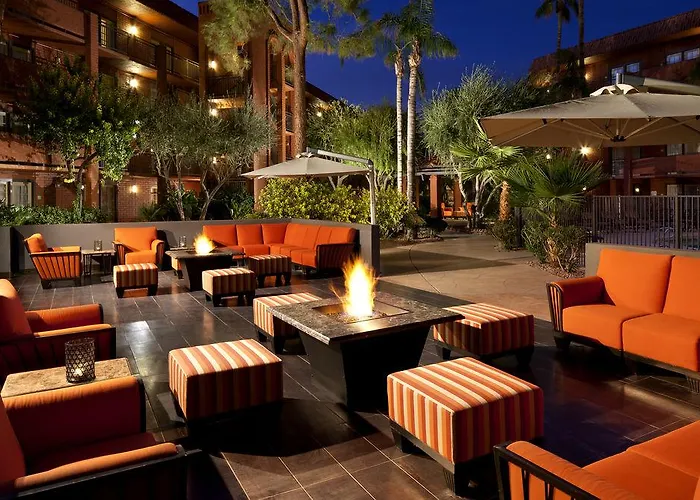 Hotel And Airport North By Ihg Phoenix