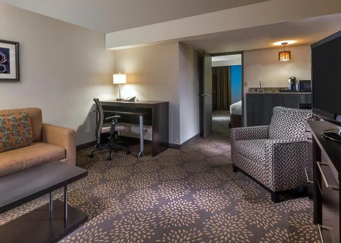 Hotel And Airport North By Ihg Phoenix