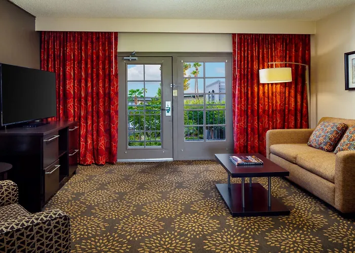 And Airport North By Ihg Hotel 3*