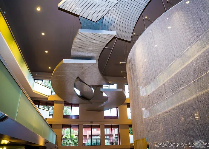 Hotel And Airport North By Ihg Phoenix